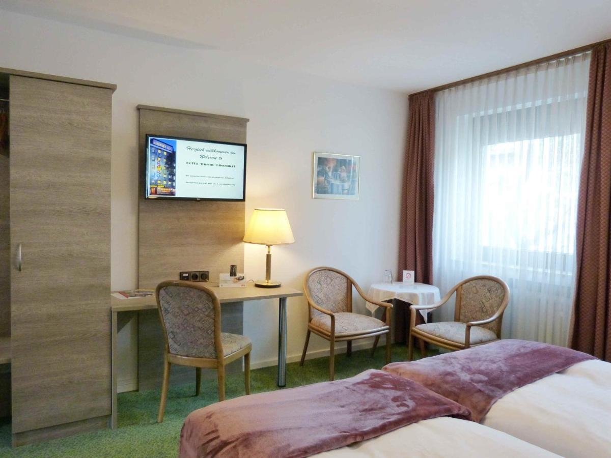 Hotel Wurms Dusseldorf Bagian luar foto